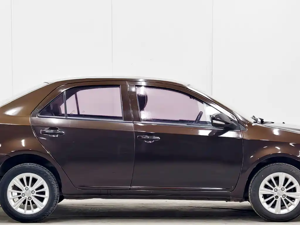 Geely Jingang 2016 1.5L MT Elite