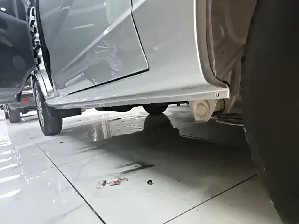 Wuling Rongguang S — миниатюра 22