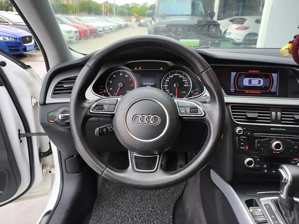 Audi A4L — миниатюра 11