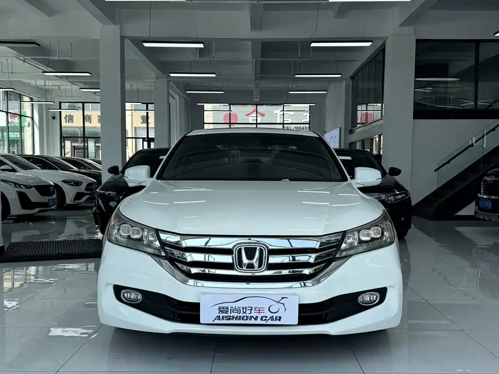 Honda Accord — миниатюра 2