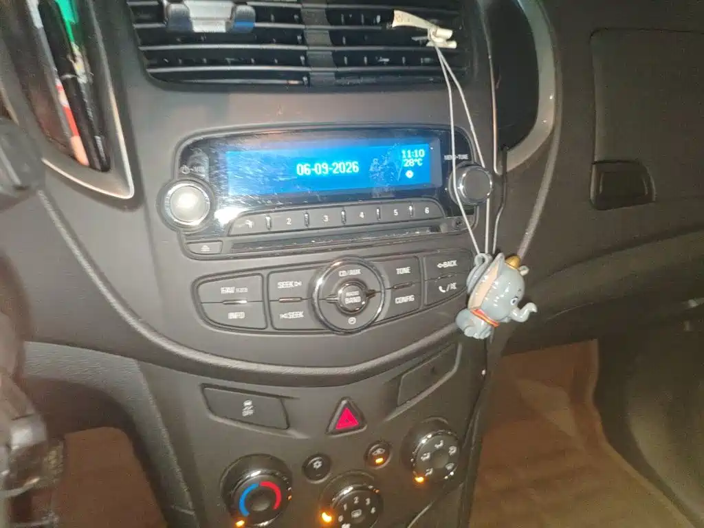 Chevrolet Trax — миниатюра 9
