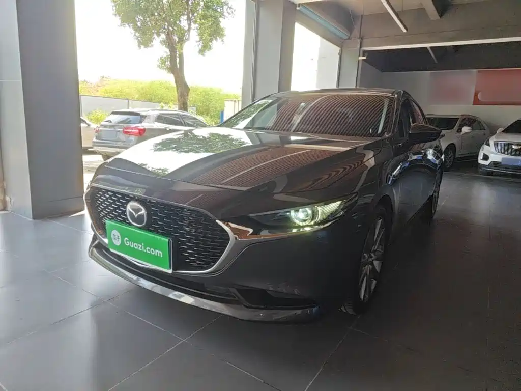 Mazda 3 Axela — миниатюра 2