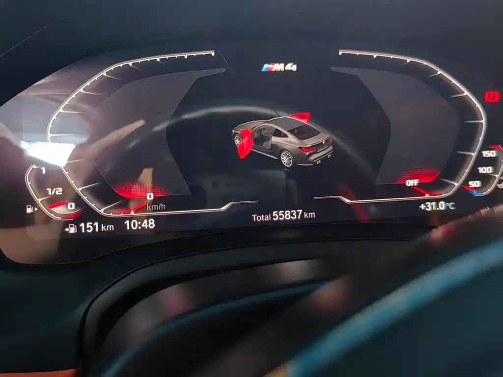 BMW M4 — миниатюра 5