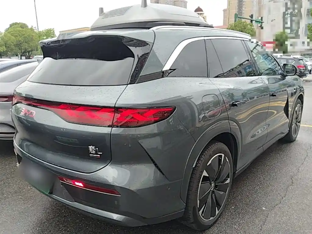 BYD Tang L L 2025 DM 175KM