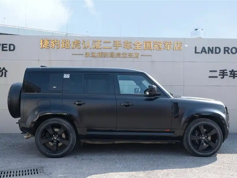 Land Rover Land Rover Defender 2024 110 5.0T V8