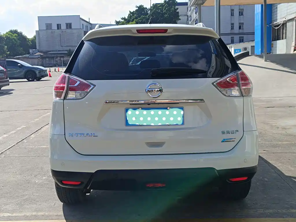 Nissan X-Trail — миниатюра 7