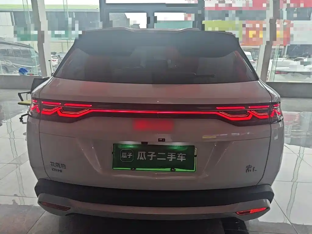 BYD L DM-i — миниатюра 6