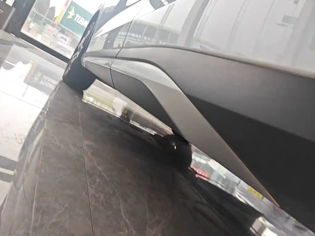 BYD L DM-i — миниатюра 22