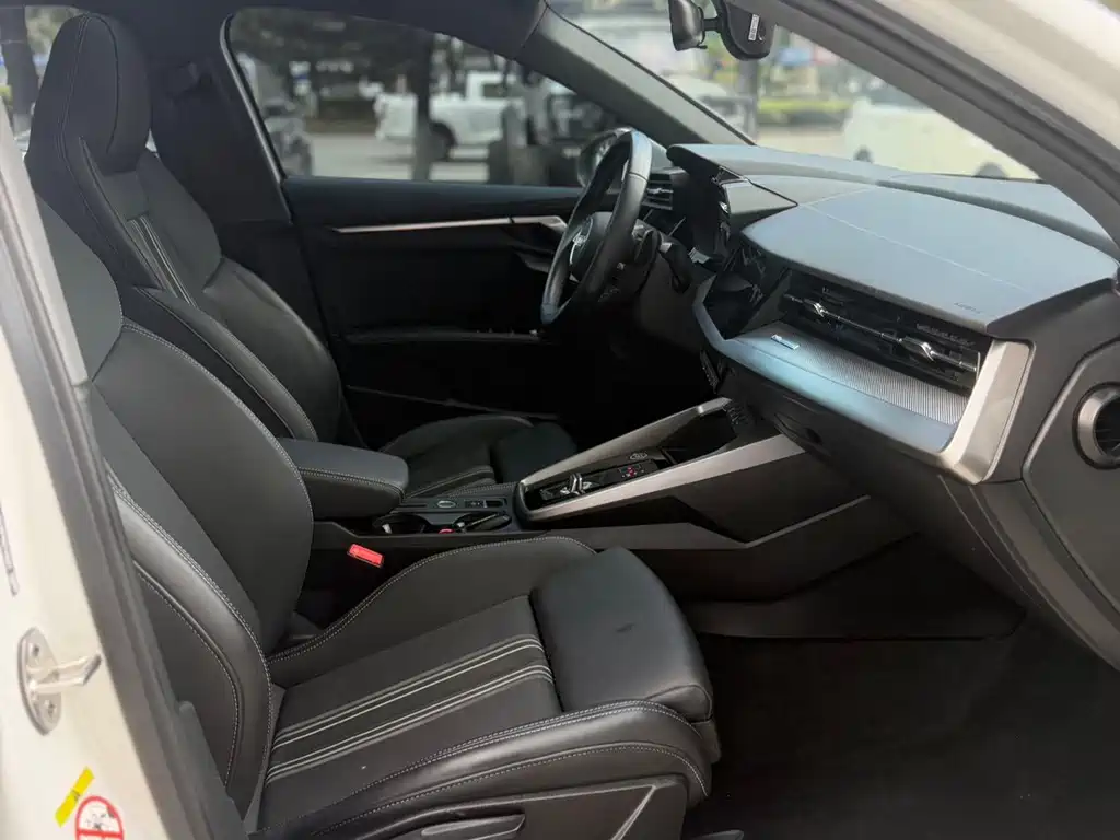 Audi A3 — миниатюра 12