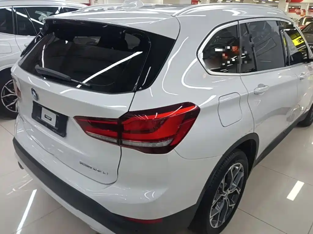 BMW X1 — миниатюра 7
