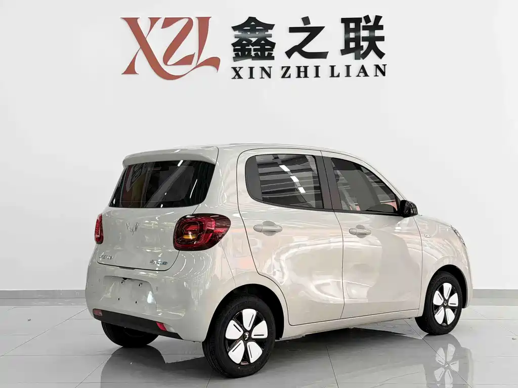 Wuling MINIEV — миниатюра 4