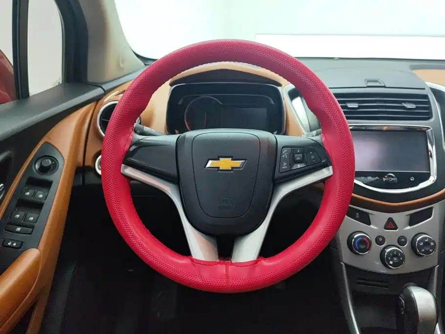 Chevrolet Trax — миниатюра 15