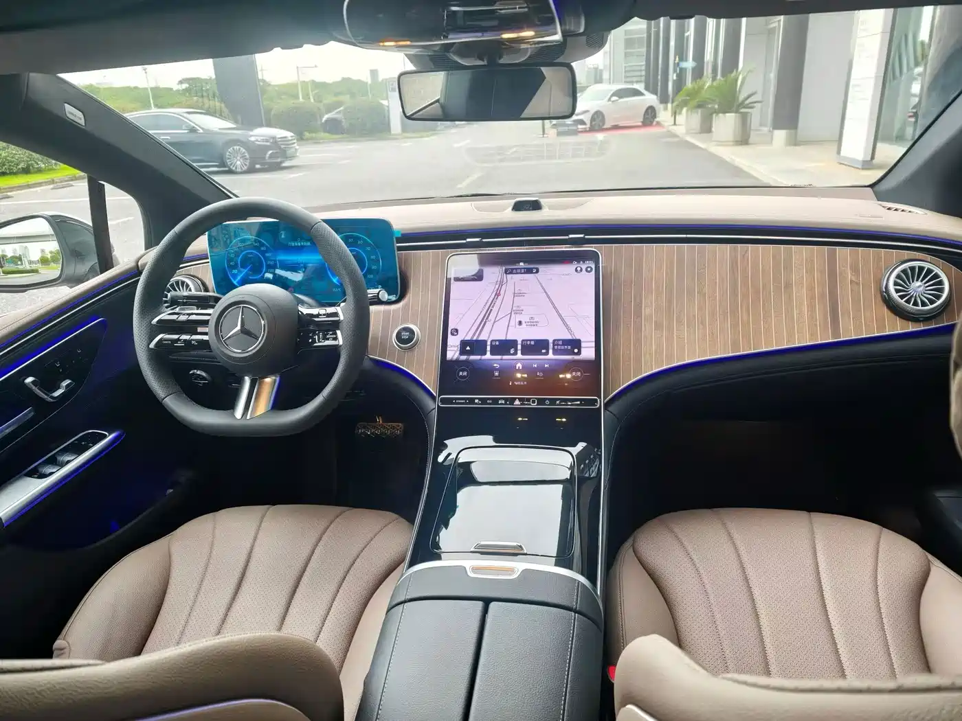 Mercedes-Benz EQE