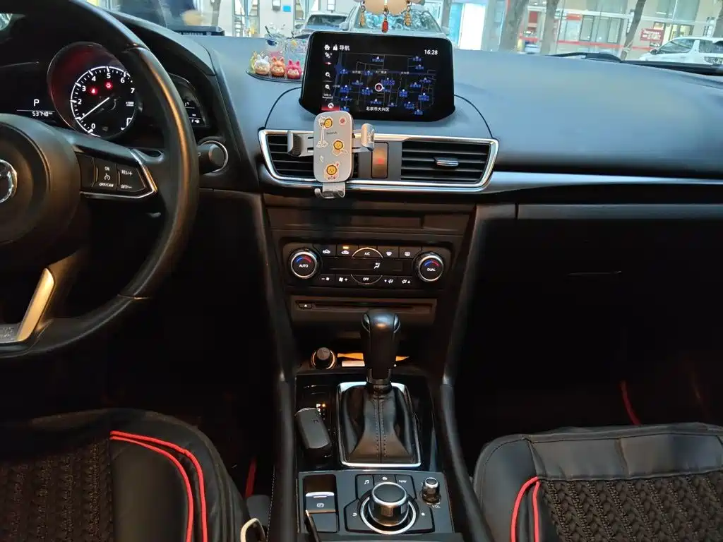 Mazda 3 Axela — миниатюра 9
