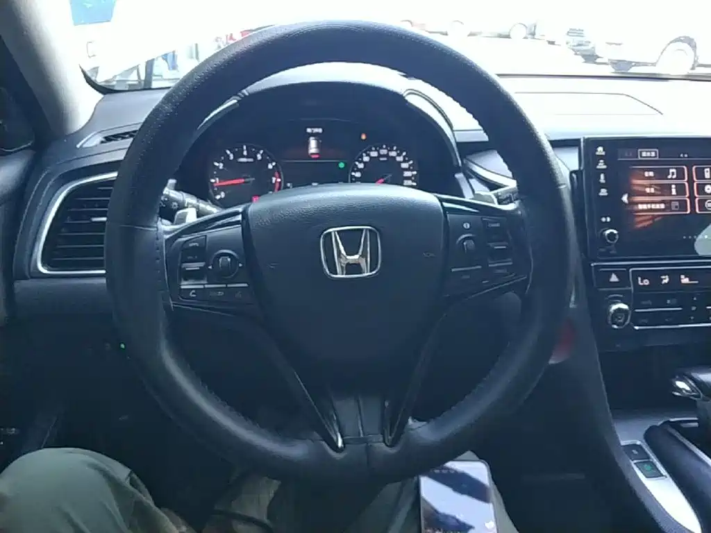 Honda Avancier — миниатюра 11