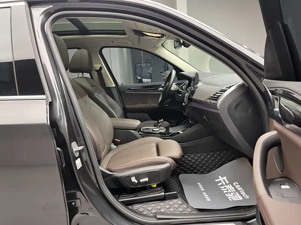 BMW X3 — миниатюра 17