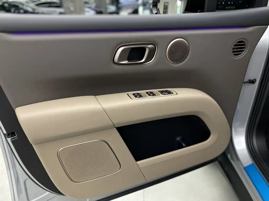 Li Auto Li i6 — миниатюра 19