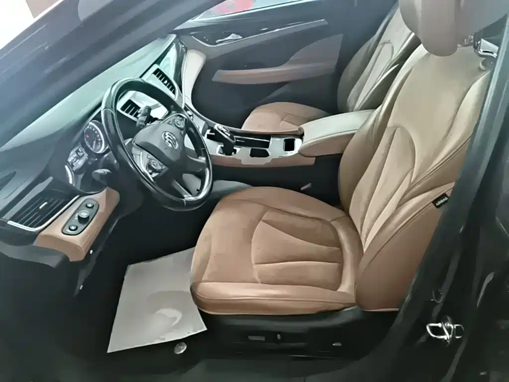 Buick LaCrosse — миниатюра 15
