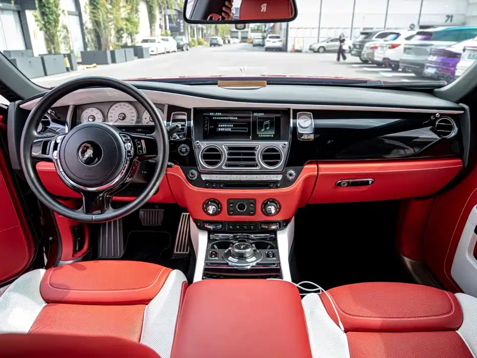 Rolls-Royce Ghost — миниатюра 17