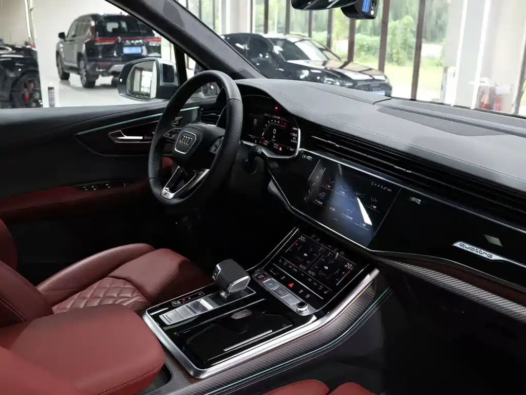Audi SQ7 — миниатюра 14