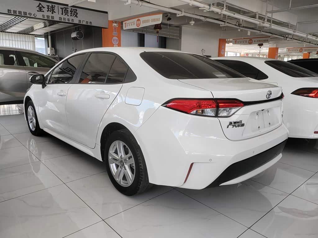 Toyota Levin 1.2 л 2022 г. Белый, пробег 29000 км