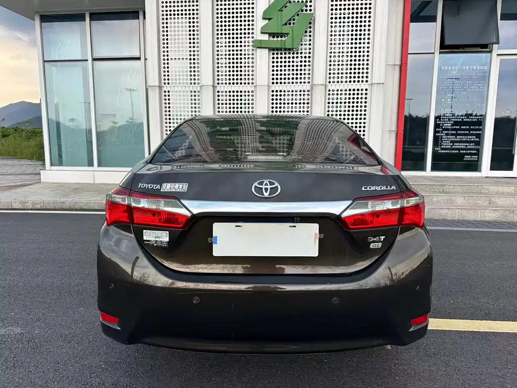 Toyota Corolla — миниатюра 6
