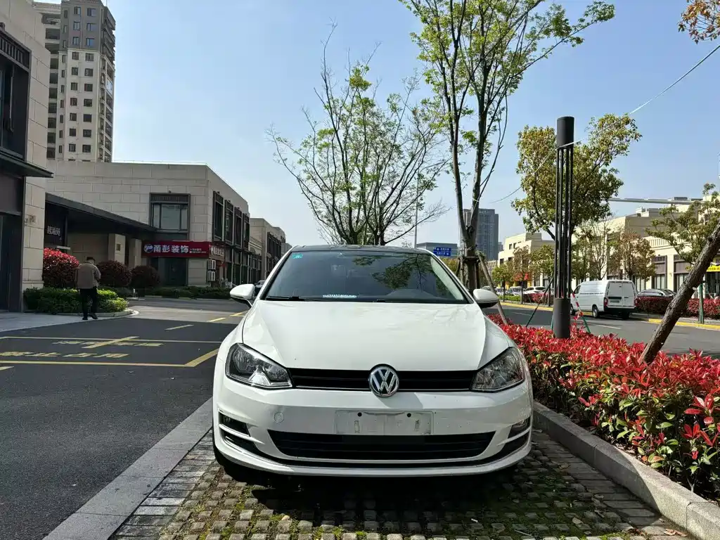 Volkswagen Golf — миниатюра 3