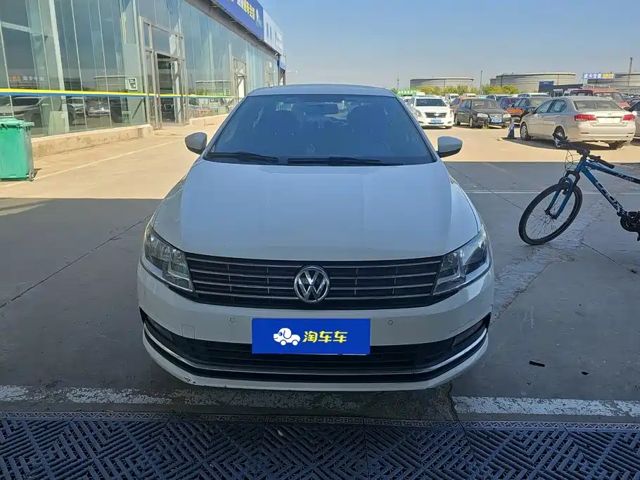 Volkswagen Lavida — миниатюра 2
