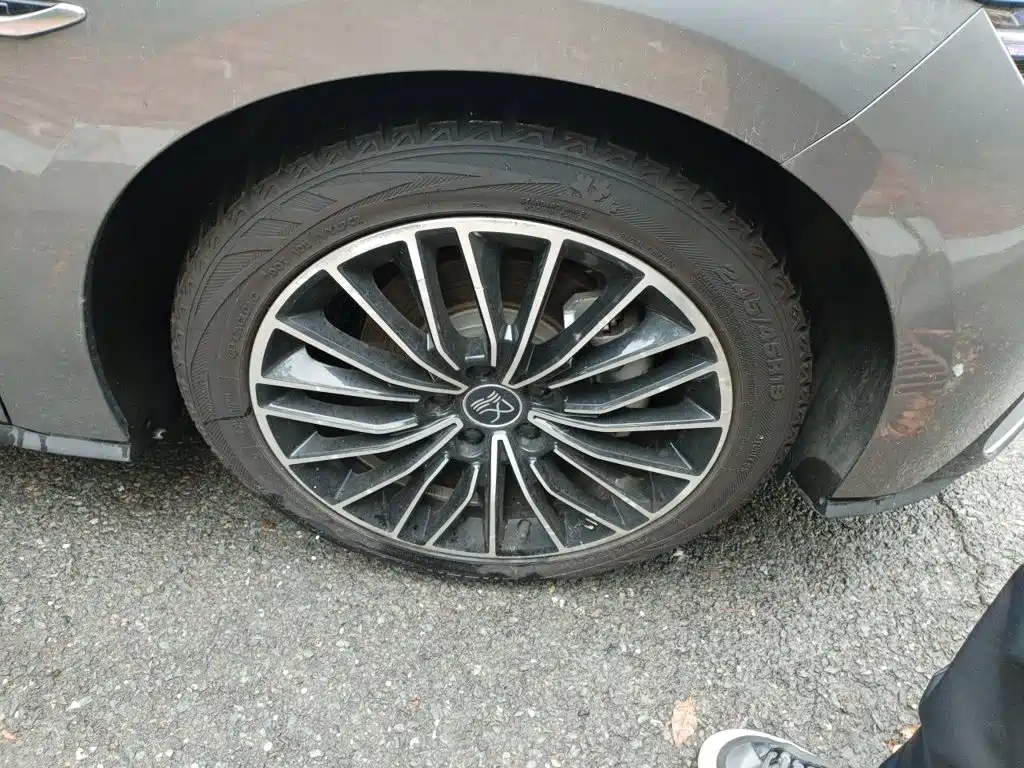 BYD Han — миниатюра 25