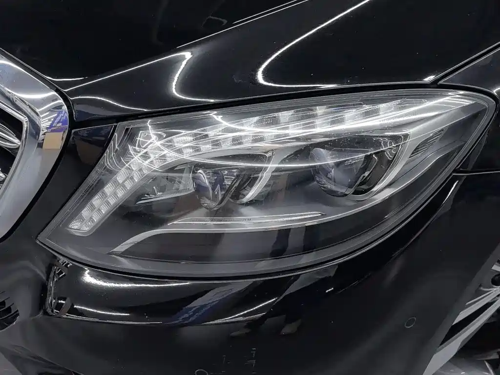 Mercedes-Benz S-Class — миниатюра 5