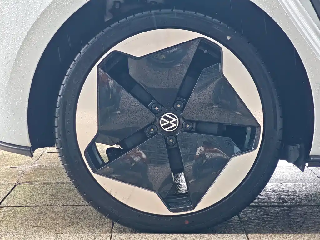 Volkswagen ID.3 — миниатюра 8