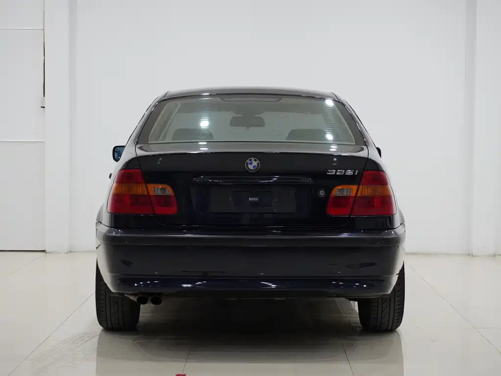 BMW 3 Series — миниатюра 5