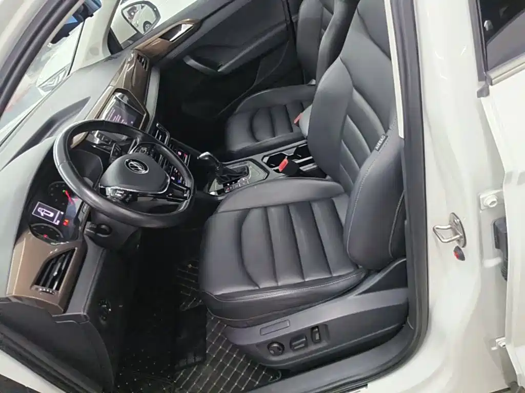 Volkswagen Tharu — миниатюра 15