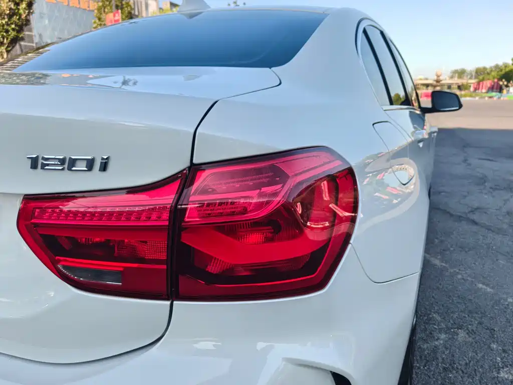 BMW 1 Series — миниатюра 9
