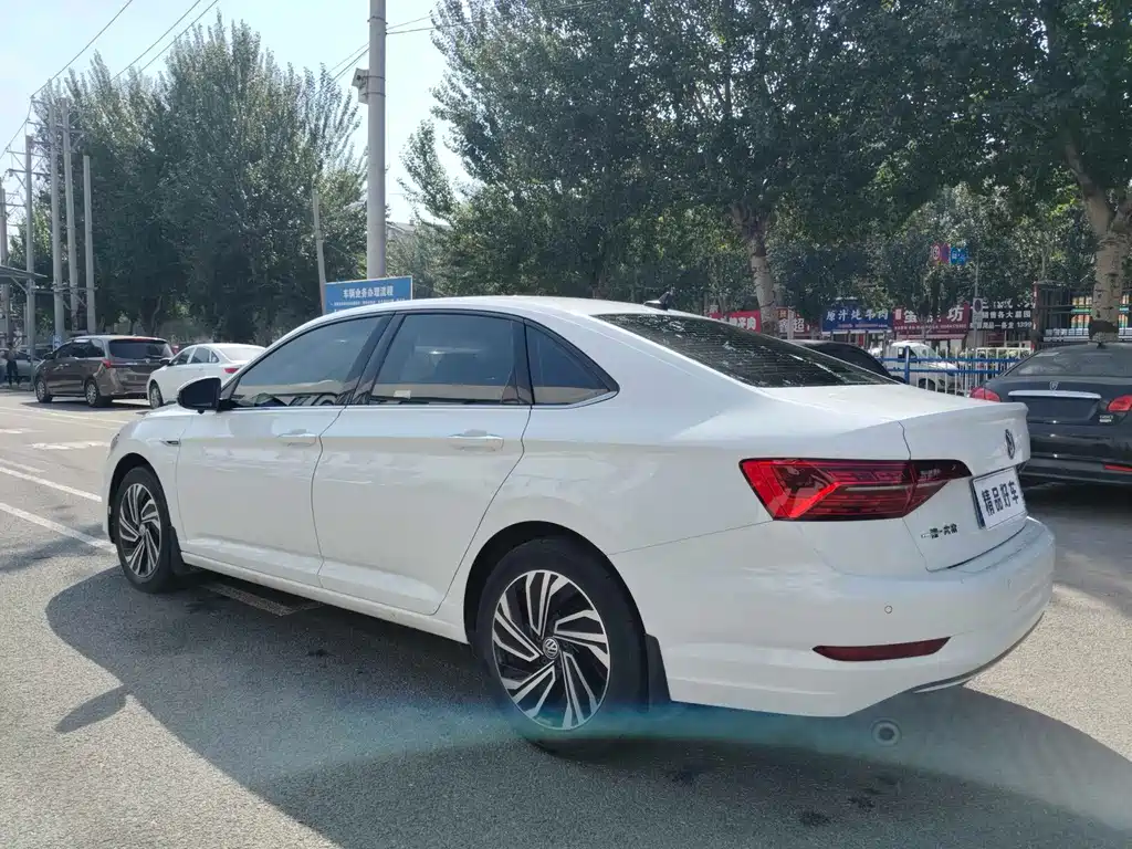 Volkswagen Sagitar — миниатюра 9