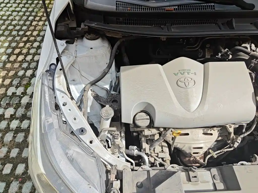 Toyota Yaris L — миниатюра 18