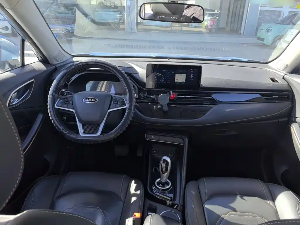 JAC JAC iEVS4 — миниатюра 10