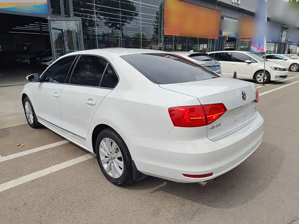 Volkswagen Sagitar — миниатюра 5