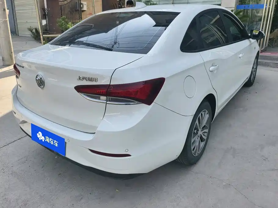 Buick Excelle — миниатюра 3