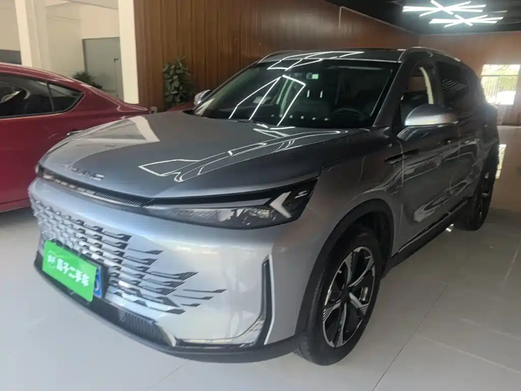 BAIC X7