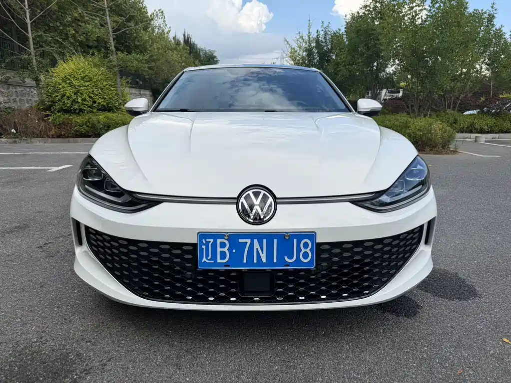 Volkswagen Lamando — миниатюра 2