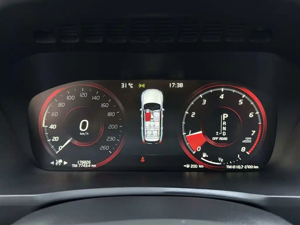 Volvo XC90 — миниатюра 16