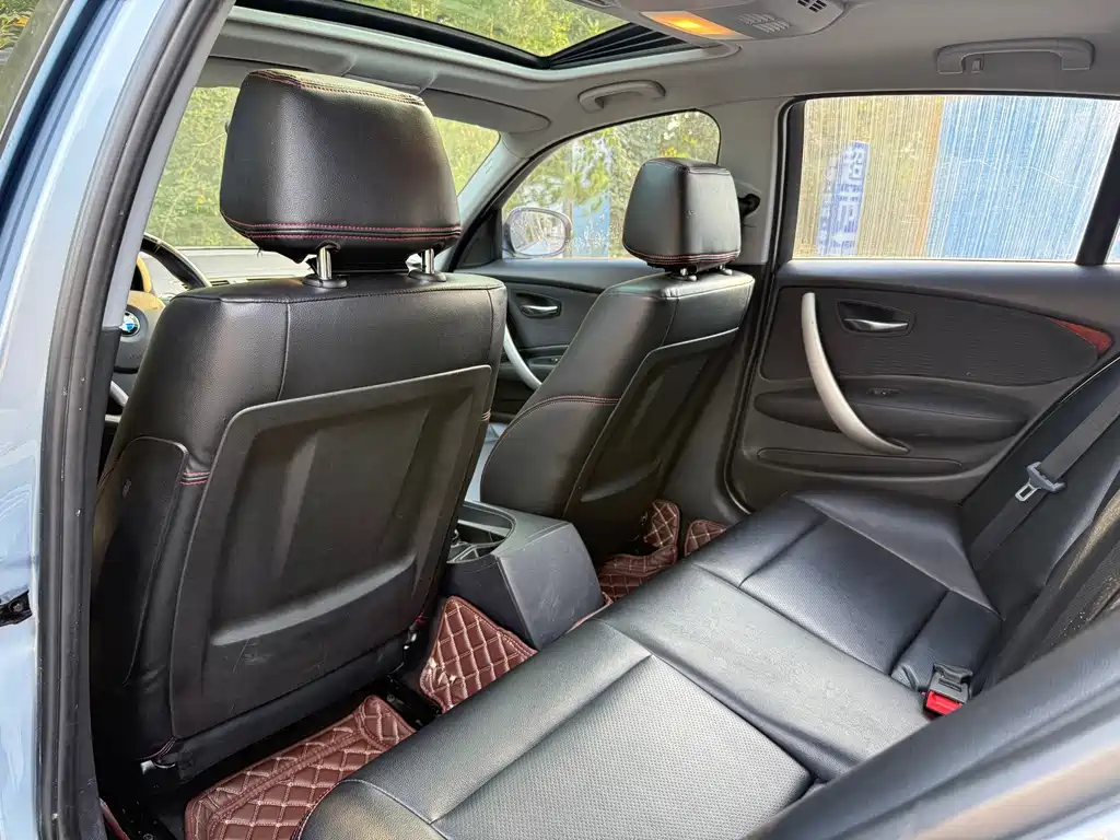 BMW 1 Series (Import) — миниатюра 9