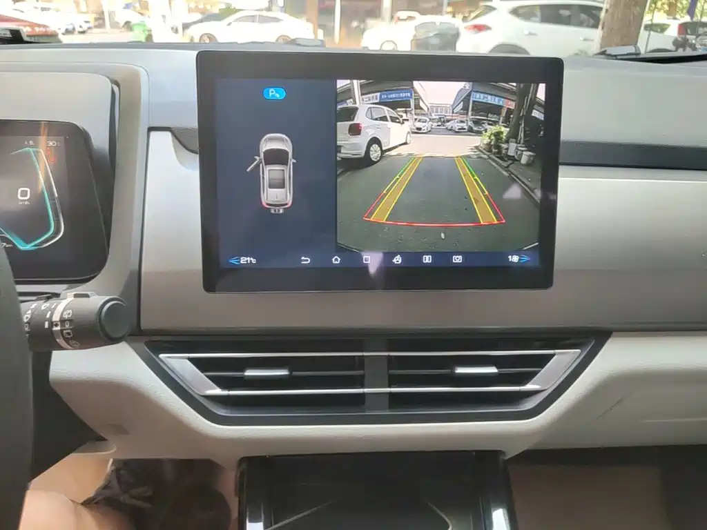 BYD Yuan Pro — миниатюра 13