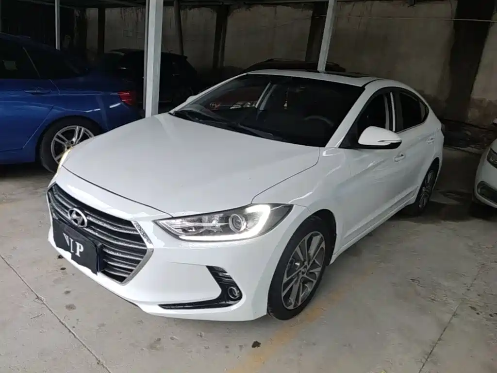Hyundai Elantra — миниатюра 2
