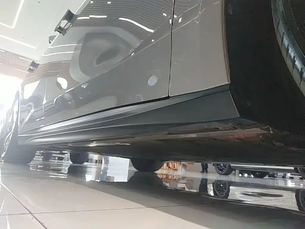 NIO ET5T — миниатюра 21