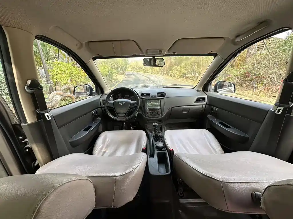 Wuling Hongguang — миниатюра 11