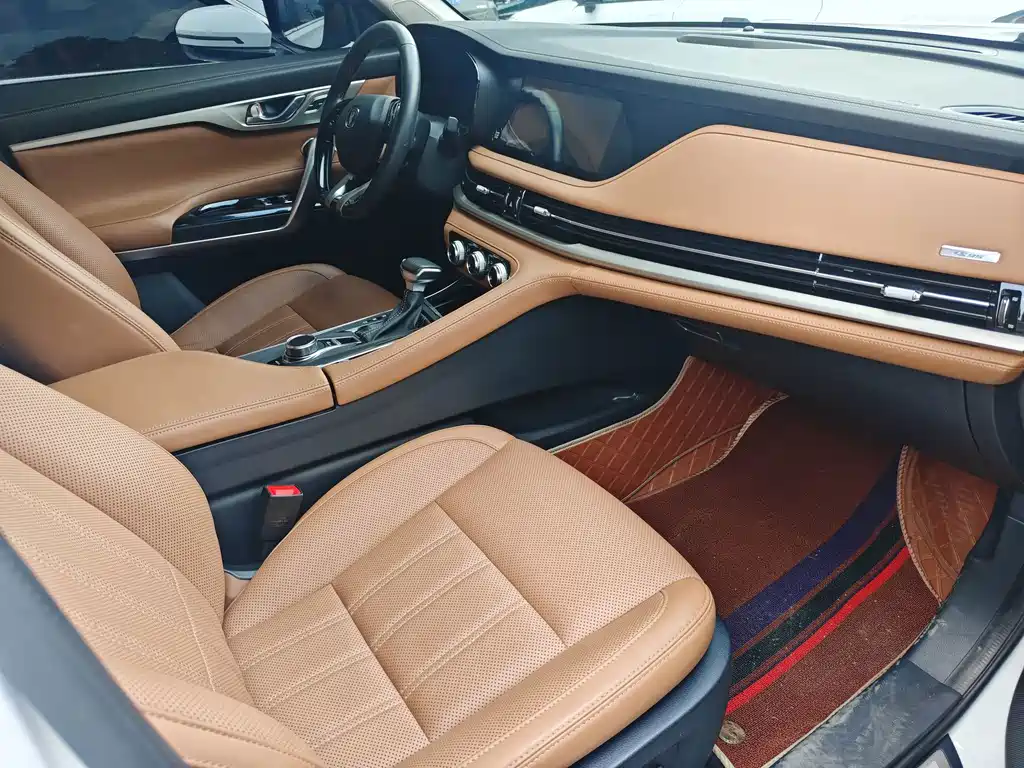 Changan CS95 — миниатюра 12