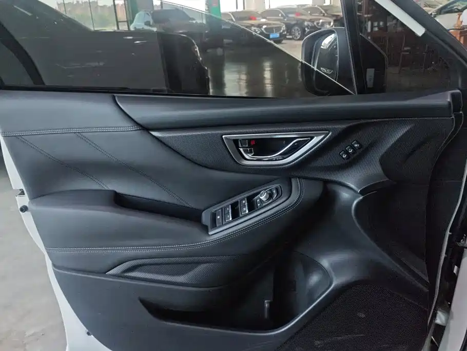 Subaru Forester — миниатюра 7