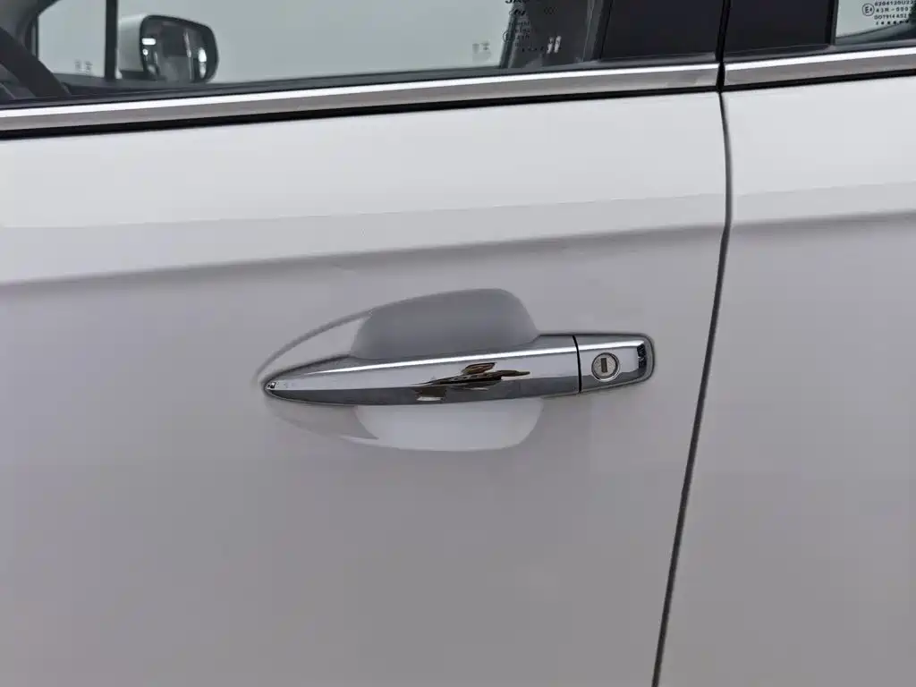 JAC Refine S3 — миниатюра 18